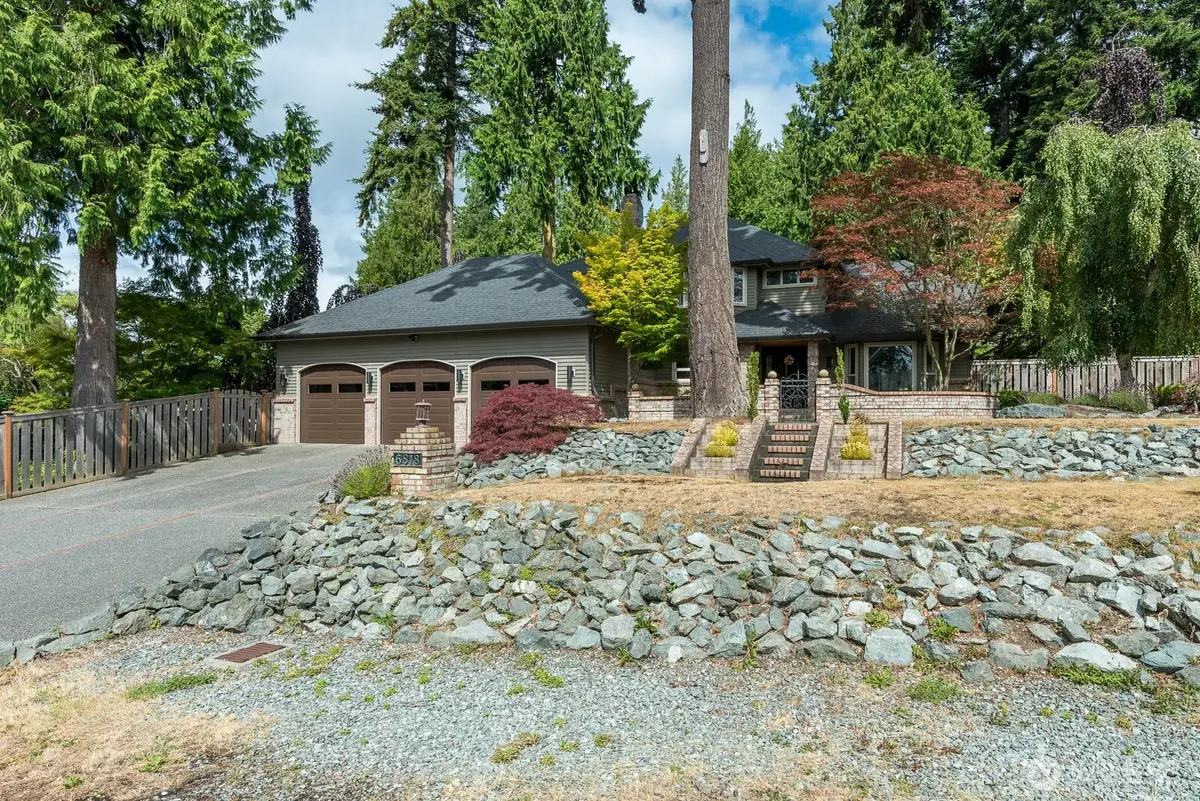 6818 Gibralter Place, Anacortes, WA 98221 - #1