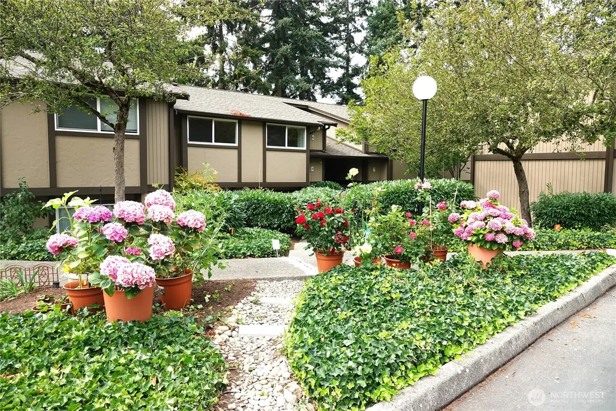4725 176th Street Sw #H6, Lynnwood, WA 98037 - #1