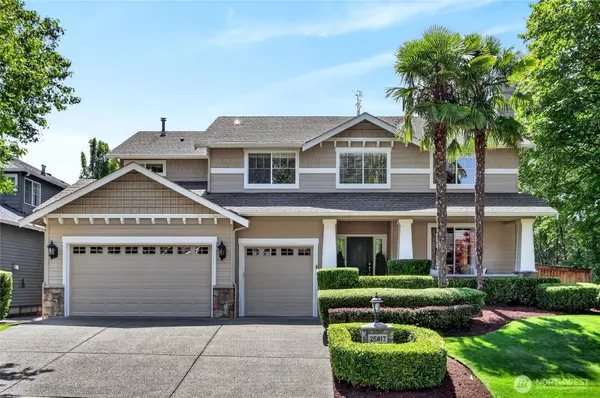 25817 NE 4th Place, Sammamish, WA 98074