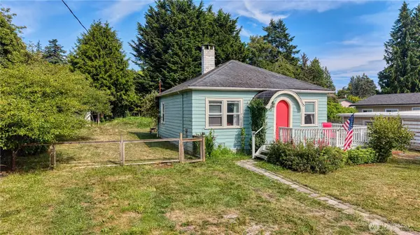 610 Calhoun Drive, Point Roberts, WA 98281