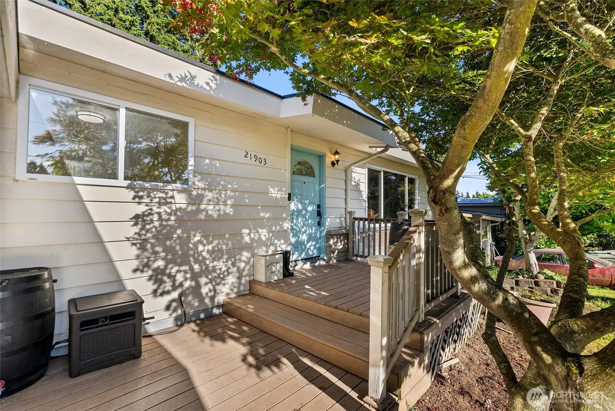 21903 82nd Place W, Edmonds, WA 98026 - #1