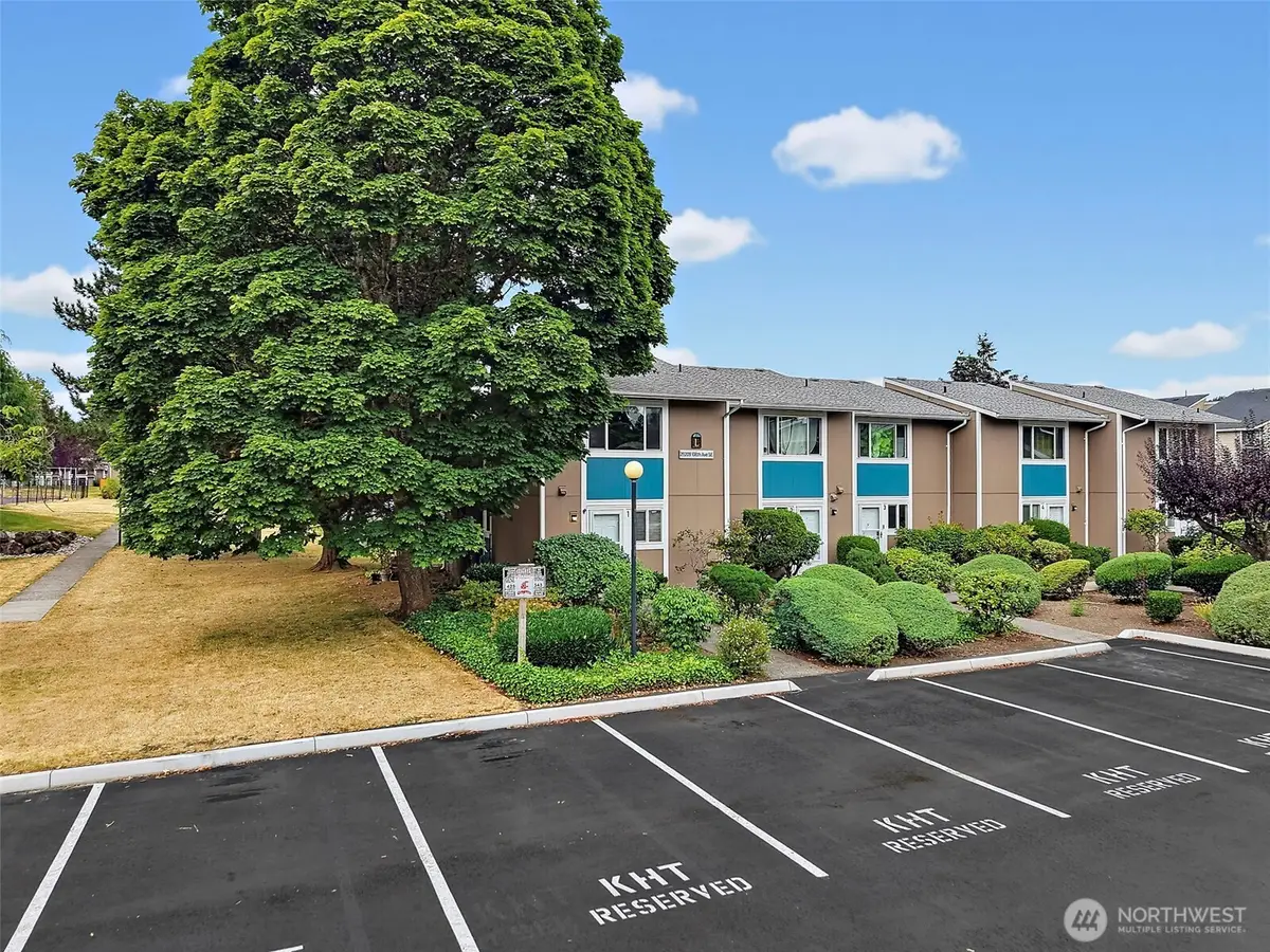 25209 108th Avenue Se #L1, Kent, WA 98030 - #1