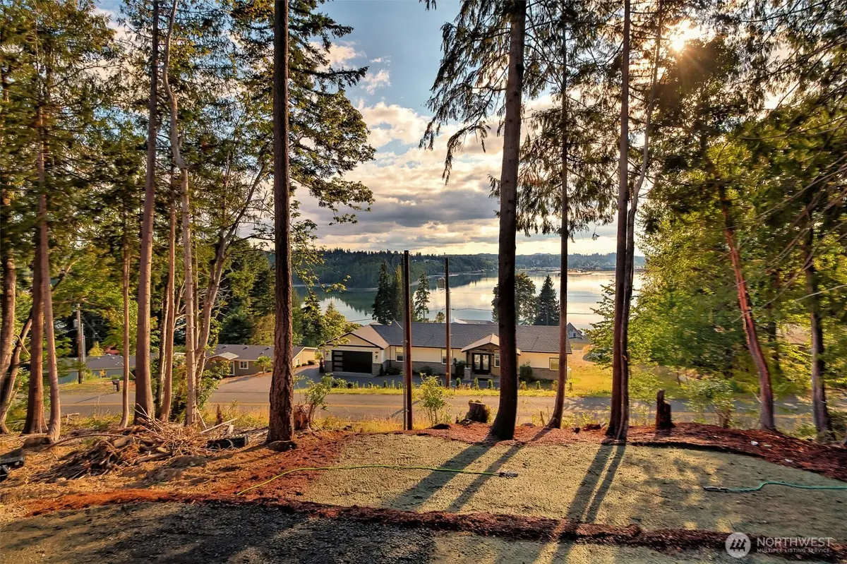 210 E Bridger Lane, Shelton, WA 98584 - #1