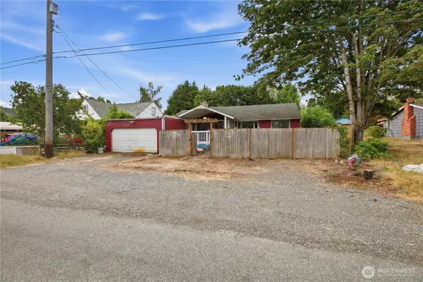 8522 29th Street W, University Place, WA 98466