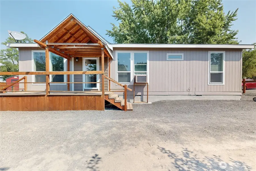 111 N D Street, Prescott, WA 99348 - #2