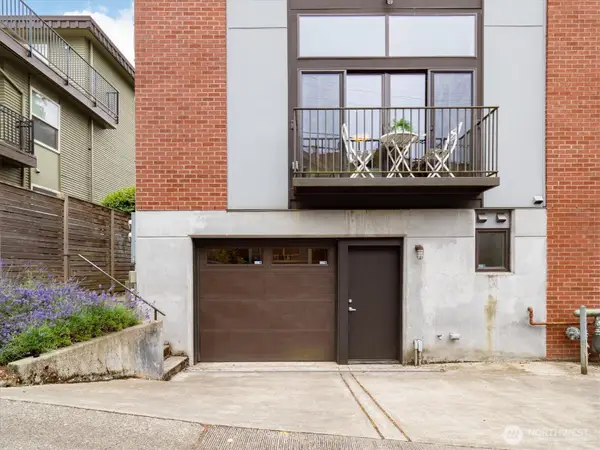3832 S Edmunds Street Ct, Seattle, WA 98118