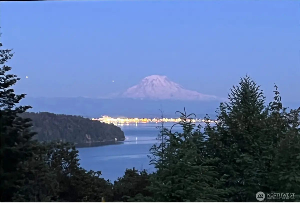 11002 Moller Drive Nw, Gig Harbor, WA 98332 - #1