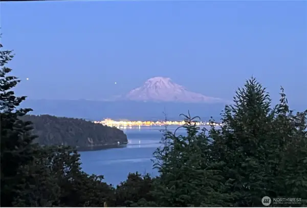 11002 Moller Drive Nw, Gig Harbor, WA 98332
