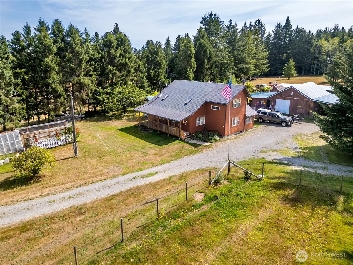 332 Whiskey Creek Beach Rd, Port Angeles, WA 98363 - #1