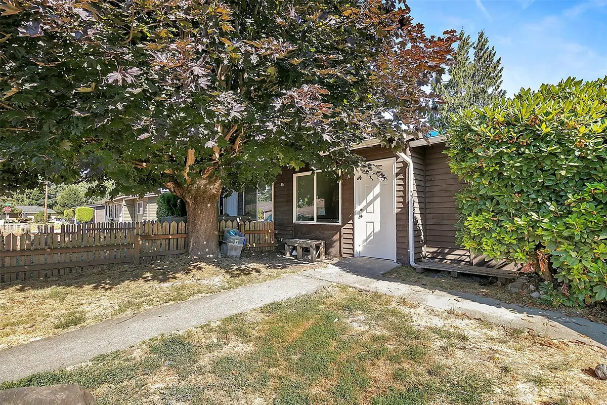 417 22nd Street Se, Auburn, WA 98002 - #1