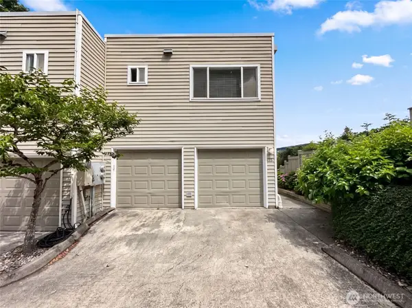 2325 Harbor Avenue Sw #B2, Seattle, WA 98126