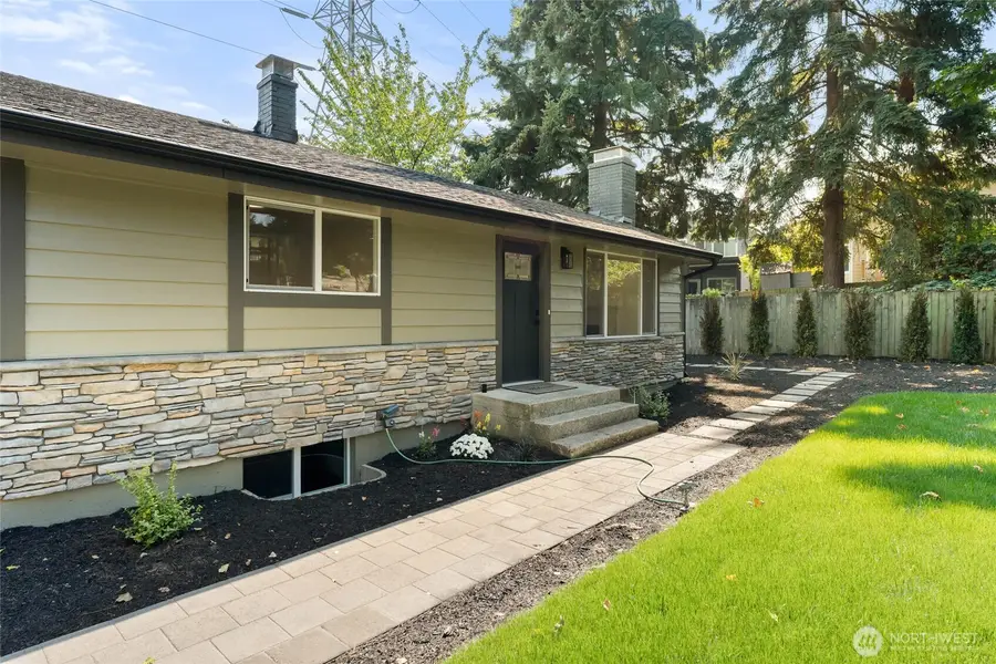 12215 SE 35 Street, Bellevue, WA 98006 - #2