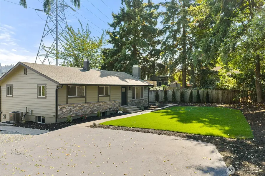 12215 SE 35 Street, Bellevue, WA 98006 - #3
