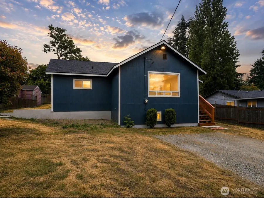 5523 S Leo Street, Seattle, WA 98178 - #3