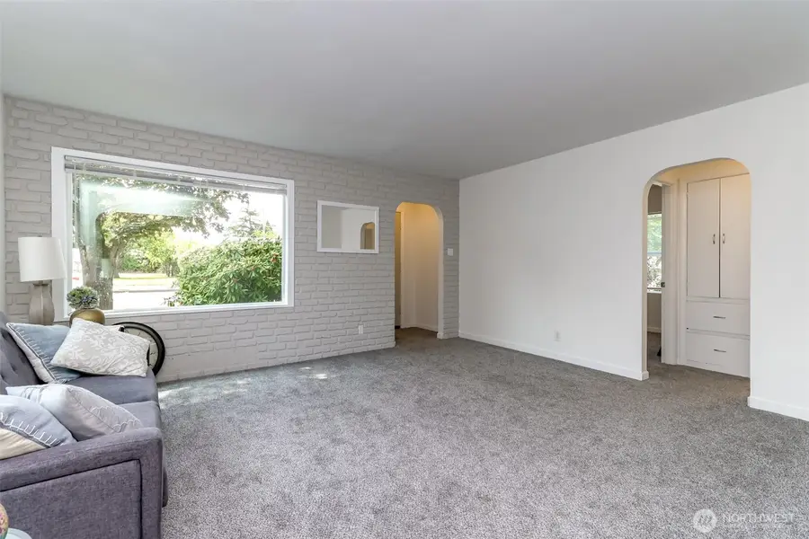 921 E 58th Street, Tacoma, WA 98404 - #3