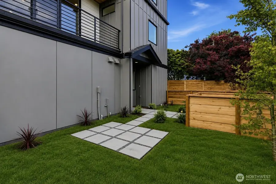 2613 NW 87th Street, Seattle, WA 98117 - #3
