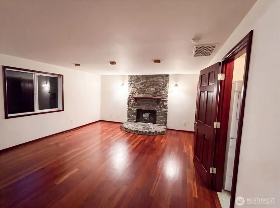 12531 81st Place Ne, Kirkland, WA 98034 - #3
