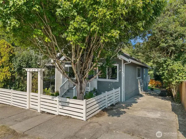 520 30th Avenue E, Seattle, WA 98112