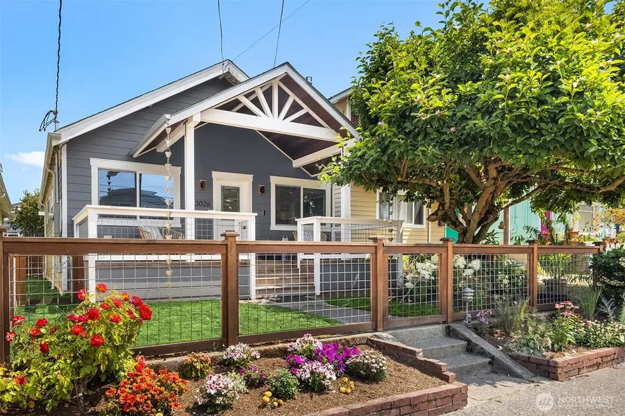 3026 62nd Avenue Sw, Seattle, WA 98116 - #2