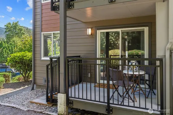 230 SW Clark Street #C-104, Issaquah, WA 98027