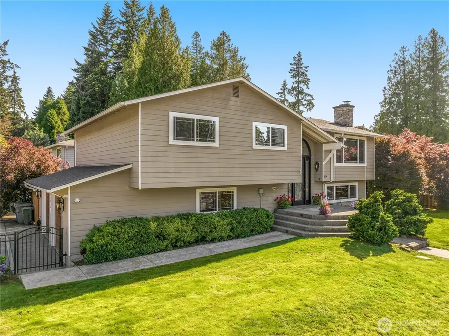 804 15th Street Sw, Edmonds, WA 98020 - #3