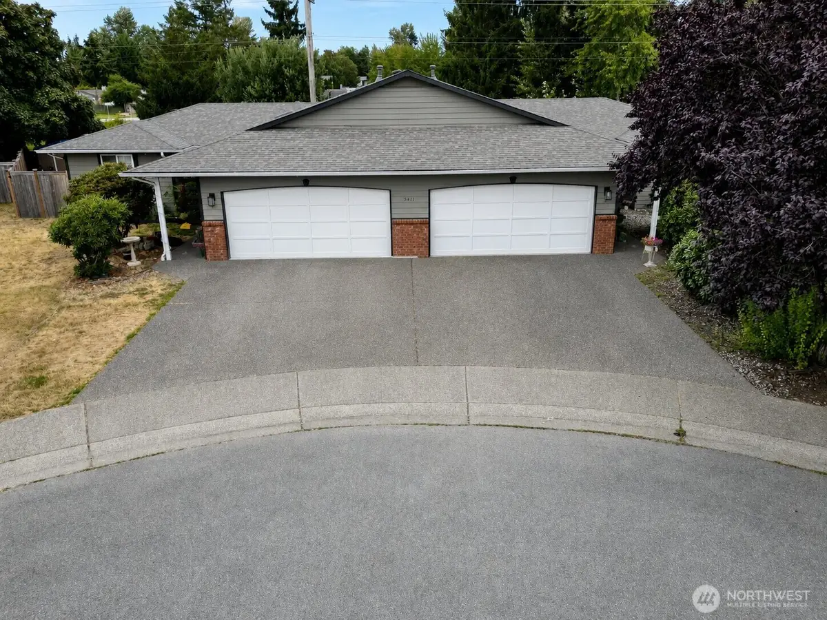 5411 99th Place Ne #A/B, Marysville, WA 98270 - #1
