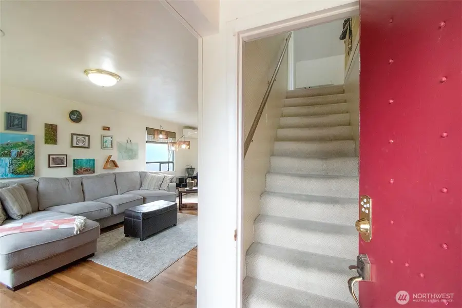 519 W 15th Street, Port Angeles, WA 98362 - #3