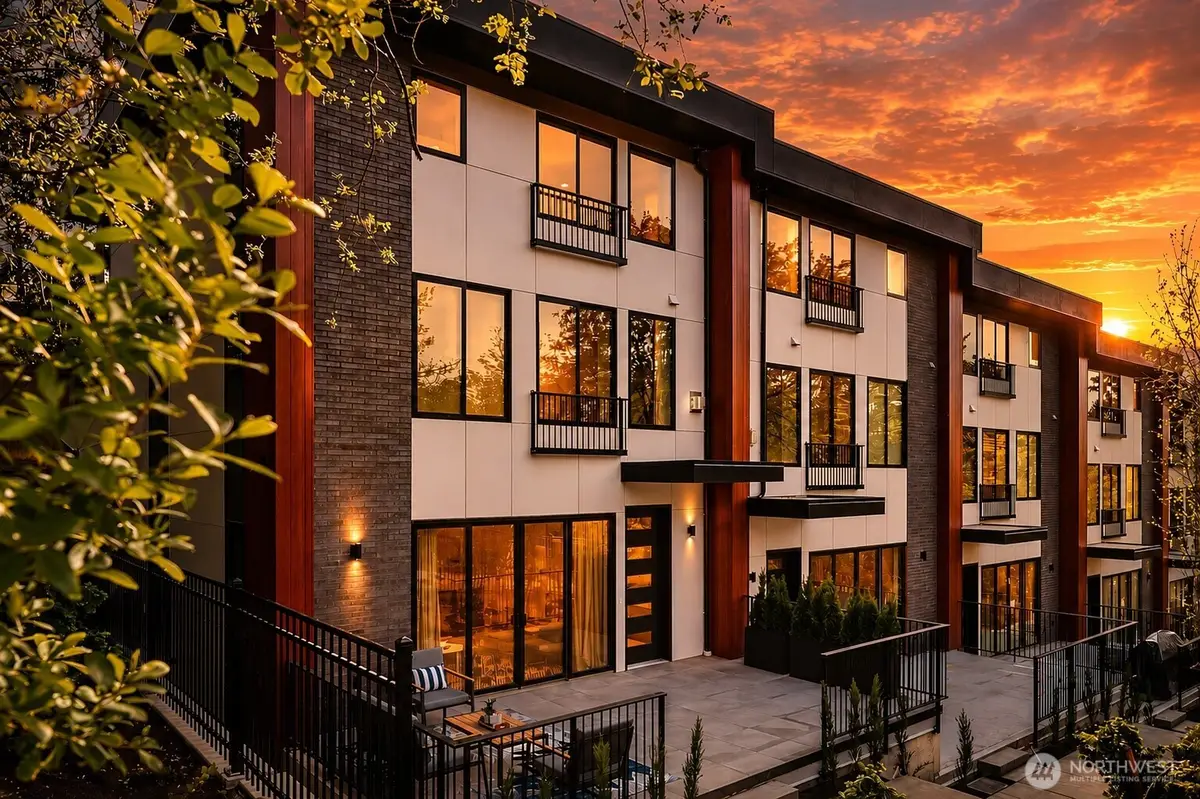 282 118th Avenue Se, Bellevue, WA 98005 - #1