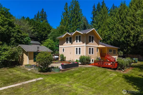 18443 Ballinger Way Ne, Lake Forest Park, WA 98155