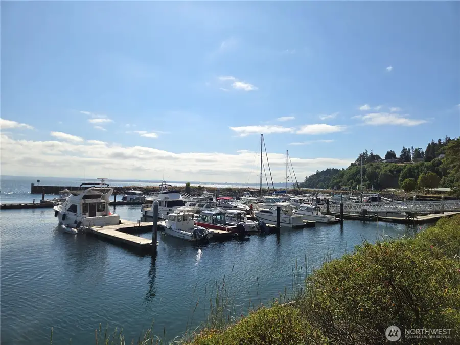 101 Port Susan Drive #101, Everett, WA 98206 - #3