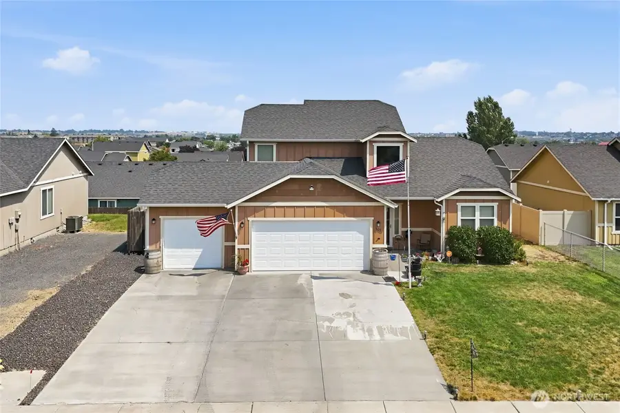 521 N Florida Drive, Moses Lake, WA 98837 - #3