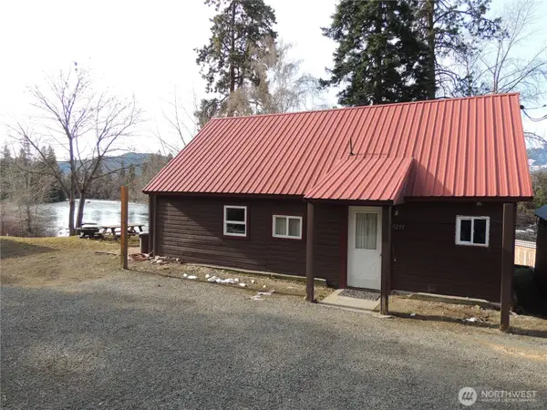 9291 Pakascwa Road, Peshastin, WA 98847