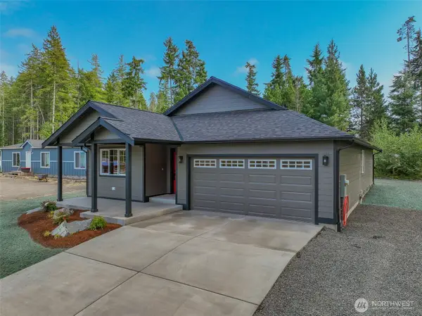 680 NE Haven Lake Drive, Tahuya, WA 98588