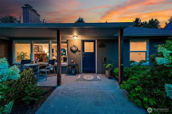 8623 30th Avenue Ne, Seattle, WA 98115