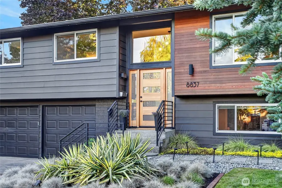 8837 34th Avenue Sw, Seattle, WA 98126 - #3
