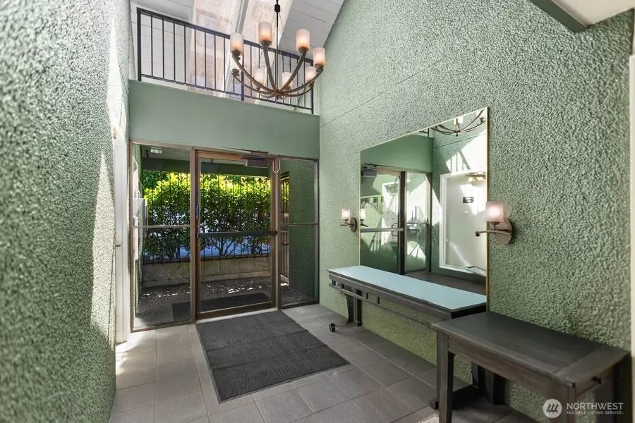 150 Melrose Avenue E #504, Seattle, WA 98102 - #3