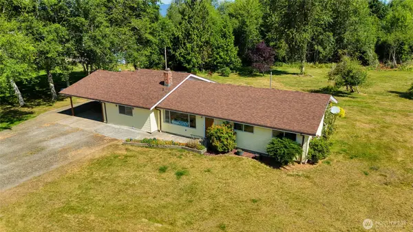 39 Neilton Lane, Humptulips, WA 98552