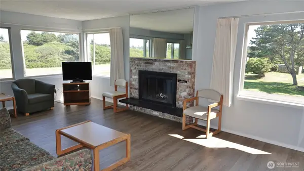615 Ocean Shores Boulevard Nw #201, Ocean Shores, WA 98569