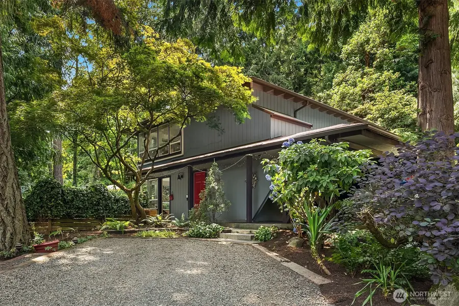 11469 Kallgren Road Ne, Bainbridge Island, WA 98110 - #2