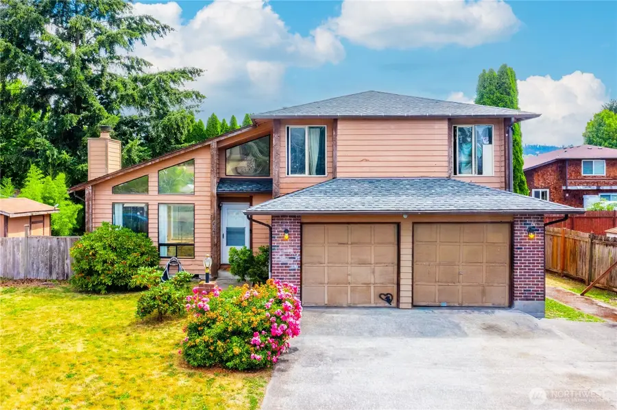 621 Glacier Avenue S, Pacific, WA 98047 - #2