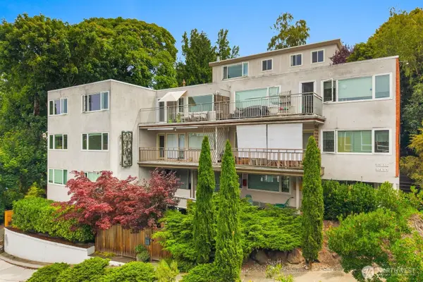 632 13th Avenue E #19, Seattle, WA 98102