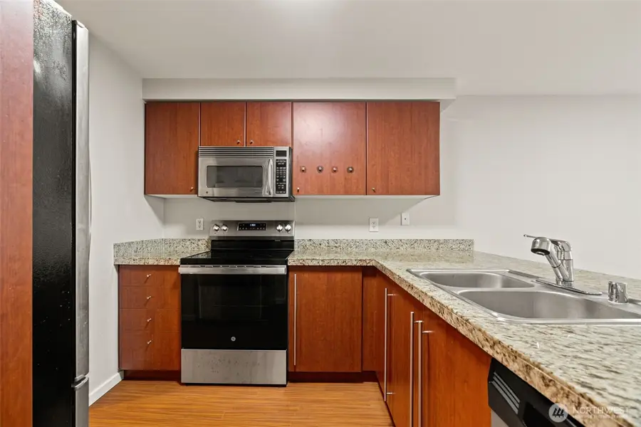 11309 NE 128th Street #F104, Kirkland, WA 98034 - #3