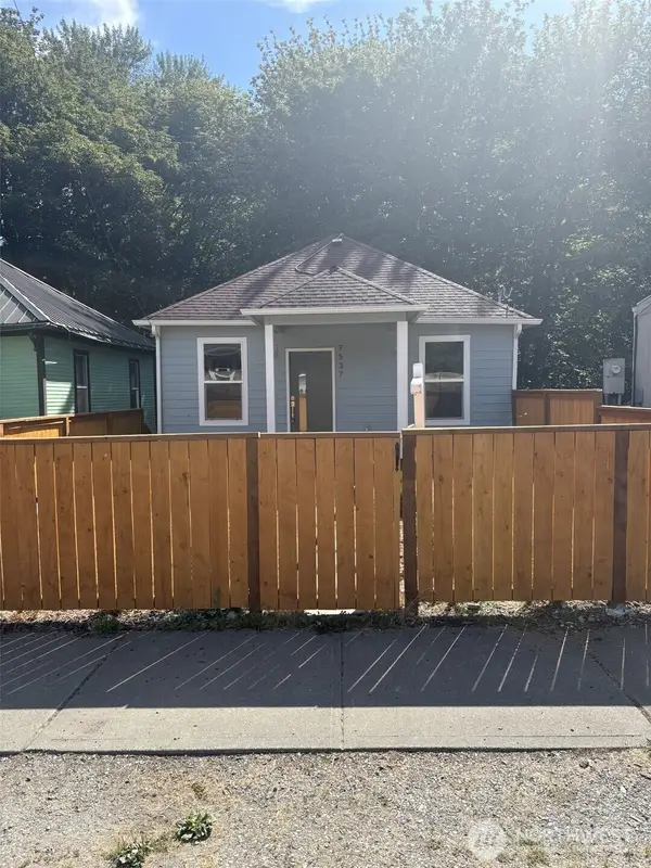 7537 S Dillard Avenue, Concrete, WA 98237