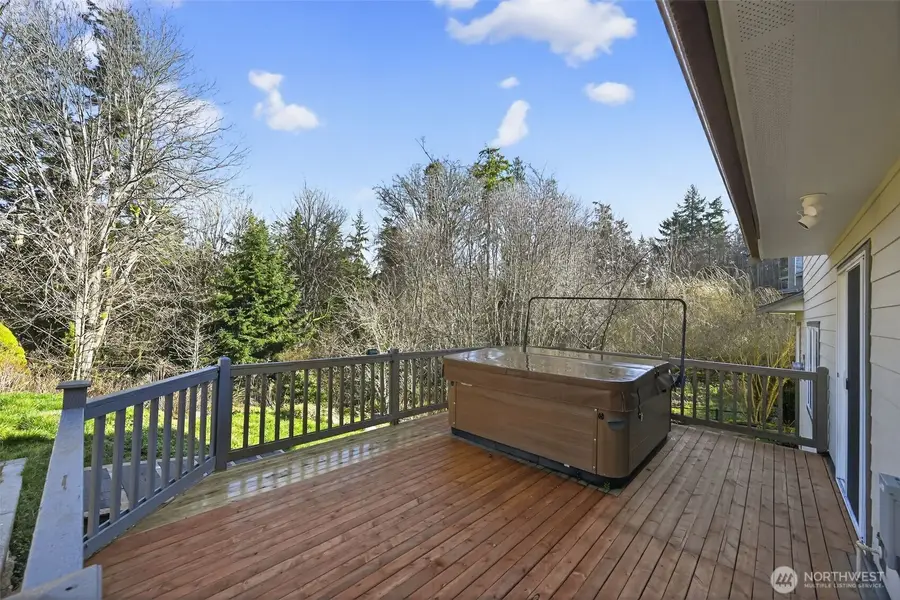 844 Holbeck Drive, Camano Island, WA 98282 - #3
