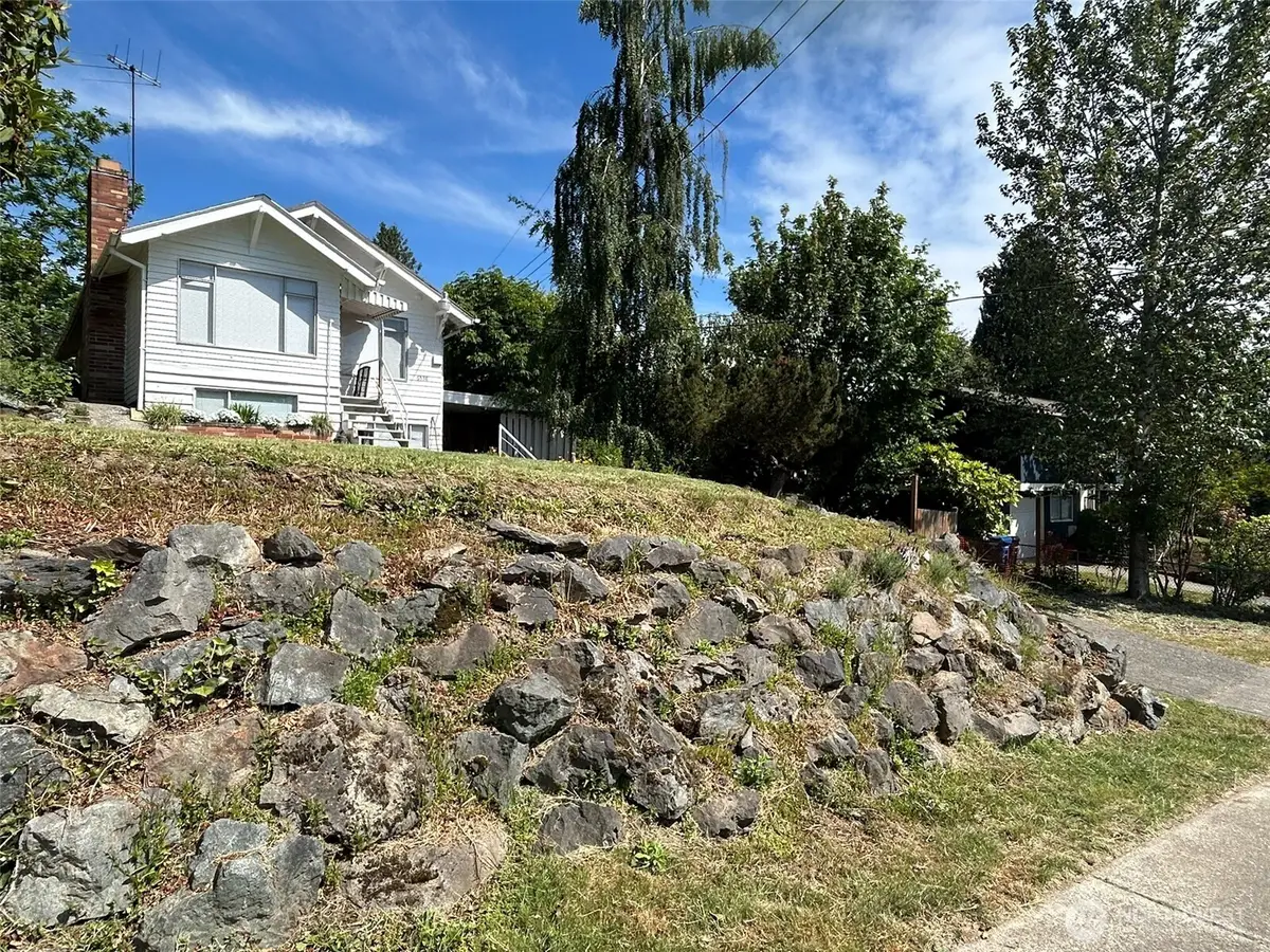 6538 51st Avenue S, Seattle, WA 98118 - #1