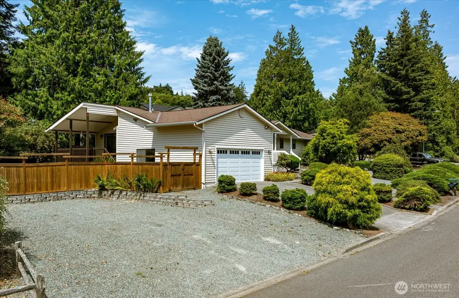 4300 Bryce Dr., Anacortes, WA 98221 - #3
