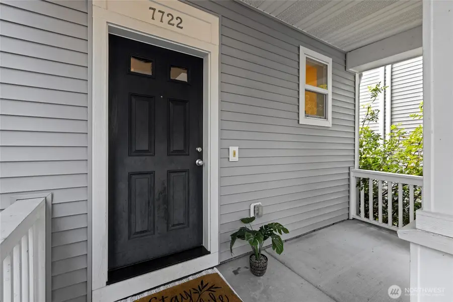 7722 39th Avenue S, Seattle, WA 98118 - #2
