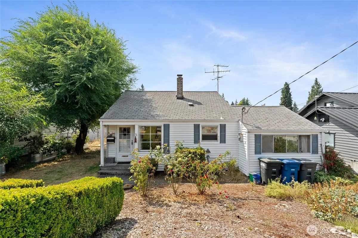 16639 35th Avenue S, Seatac, WA 98188 - #1