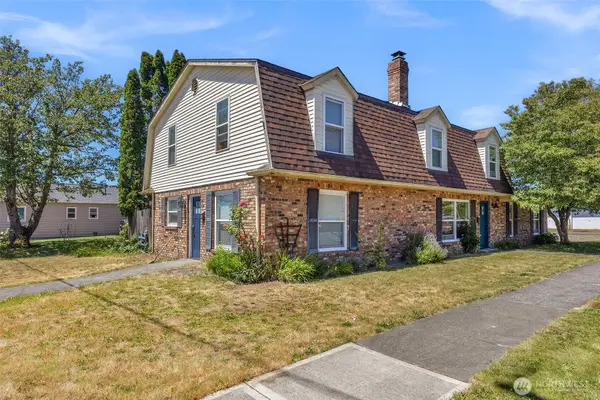 1527 8th Street, Marysville, WA 98270