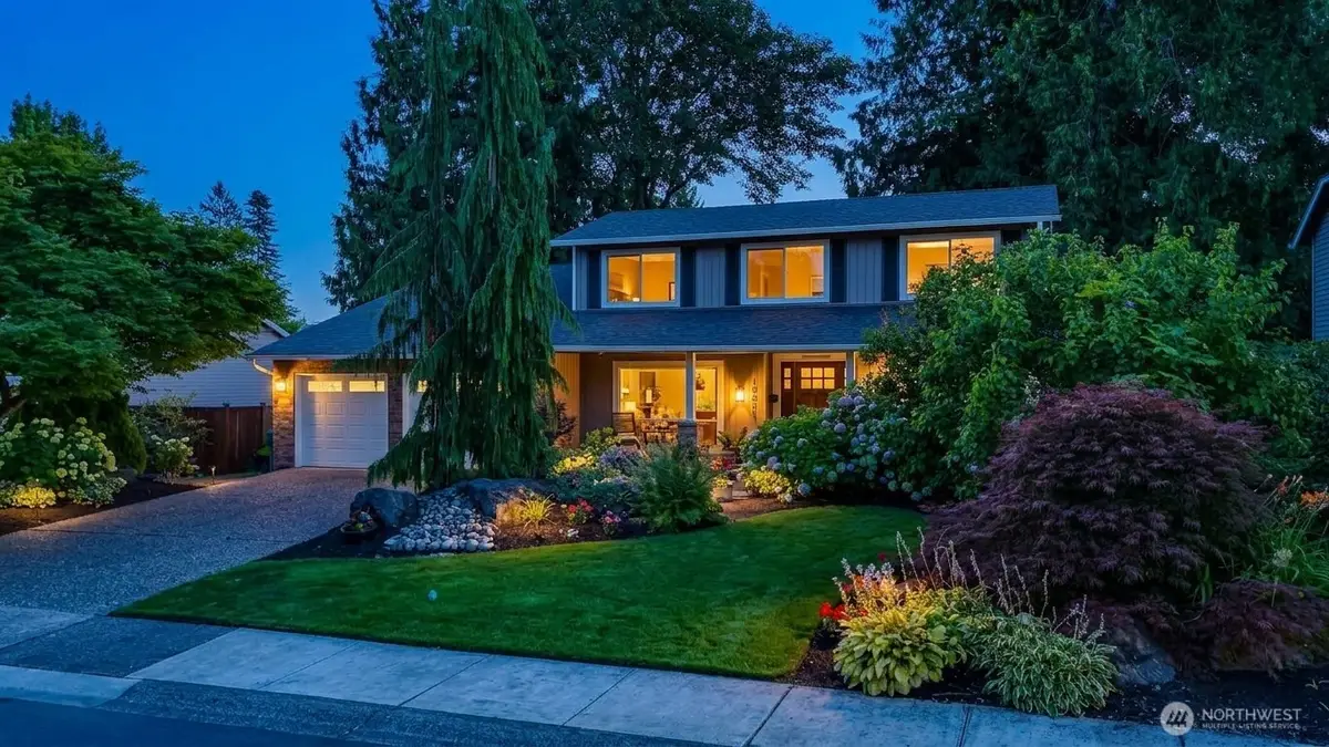 18811 SE 44th Way, Issaquah, WA 98027 - #1